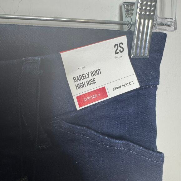 Express Barely Boot High Rise Jeans Women’s 2 Short Blue Denim Stretch Casual - Picture 5 of 14